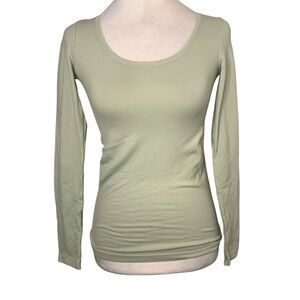Wolford Light Sage Green Women’s XS Long Sleeve Scoop Neck Base Layer Casual Top